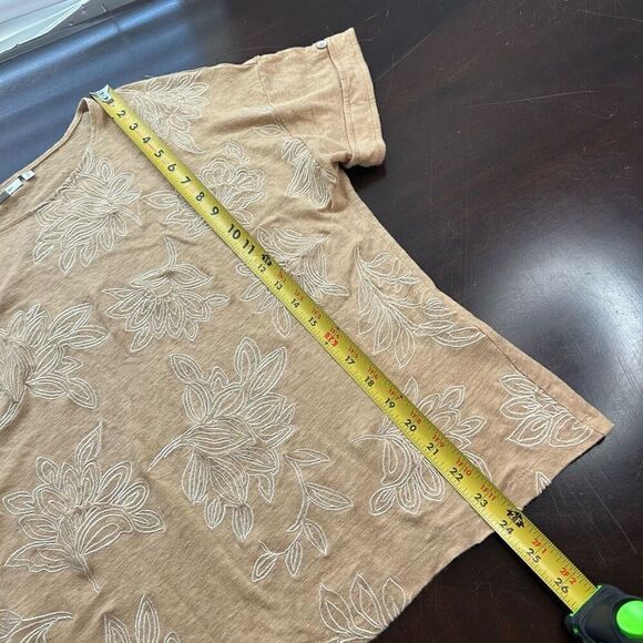 Chico’s Yellow Embroidered 100% Linen Short Sleeve Top Womens Size 2 (US Large) - Picture 13 of 15